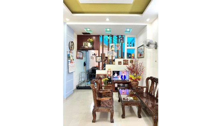 Bán Nhà 3 Tầng Hẻm Xe Hơi 64m2_4*16m Chỉ 6.4 Tỷ QL 13 Hiệp Bình Phước Thủ Đức